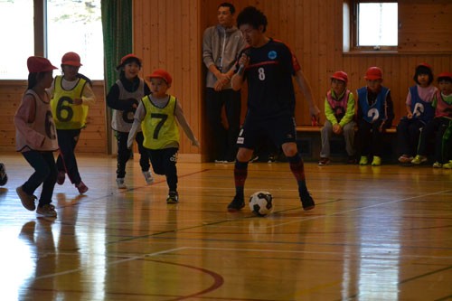 宮原選手 母校で児童と交流(2019-11-23)