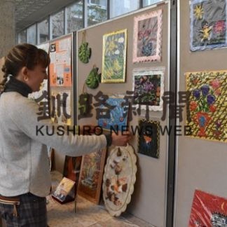 ロシア姉妹園と合同作品展(2019-10-23)