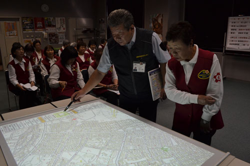 机上訓練で防災意識を高める 釧路市家防員(2019-09-27)