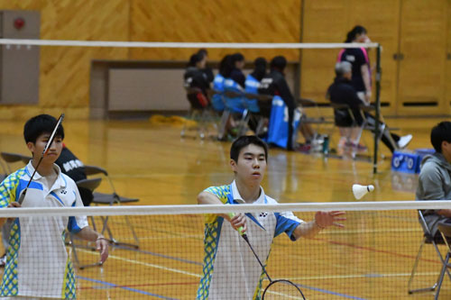 バドミントン高校団体戦 釧湖陵(男子)、釧北陽(女子)制す(2019-09-29)