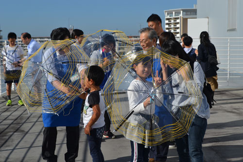 児童が傘ラジオ作製 遊学館(2019-09-29)