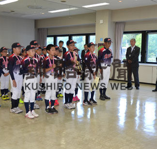 道少年軟式野球３位入賞　別保イーグルス(2019-09-19)