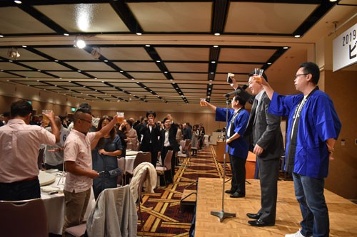 アサヒ愛好者ら ビール片手に歓談 釧路スーパードライ会(2019-09-30)