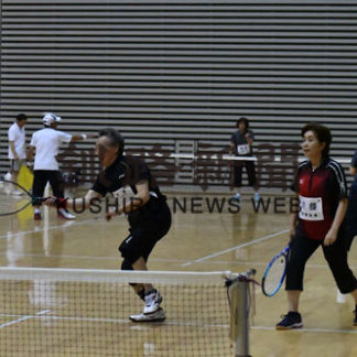 ミニテニスで　７０人心地よい汗(2019-09-19)