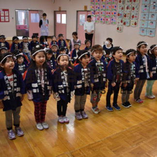 ４９人約束を胸に　おたのしけ認定こども園(2019-05-01)