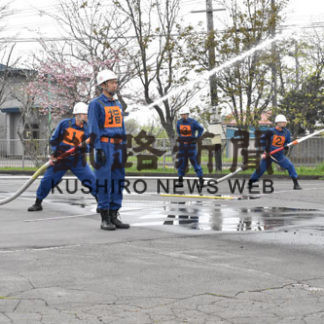 放水きびきび春季消防訓練支署員、団員連携(2019-05-30)