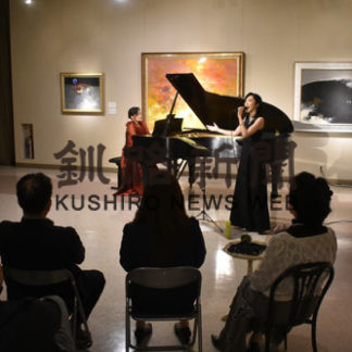 音楽ファン魅了　湿原美術館(2019-05-21)