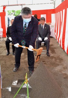 さわらび学園移転新築、来年２月完成へ(2020-06-12)