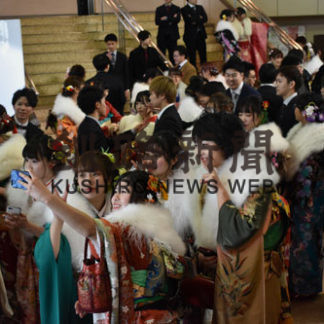 成人式、交礼会開催へ(2020-12-05)