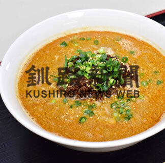 コクのある「担々麺」　スワン４４ねむろ月替わりランチ(2021-05-01)