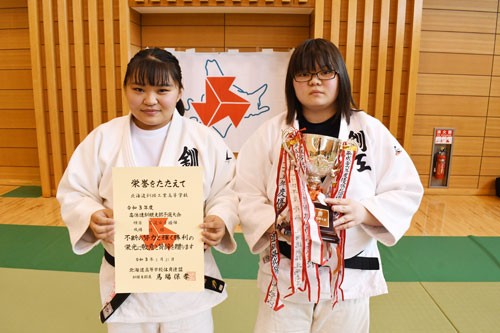 高体連柔道 釧工、男子団体制す_1(2021-05-24)