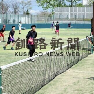 高体連ソフトテニス　好天の下、個人戦白熱(2021-05-19)