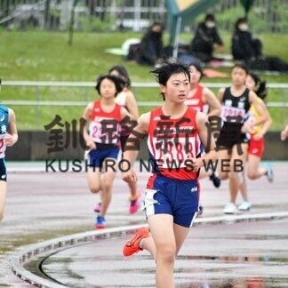 中越（釧鳥取）、平田（釧路町富原）Ｖ　中体連陸上_2(2021-06-21)