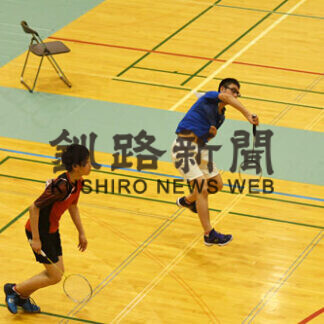 中体連バドミントン　釧鳥取２０年ぶり優勝_1(2021-06-27)