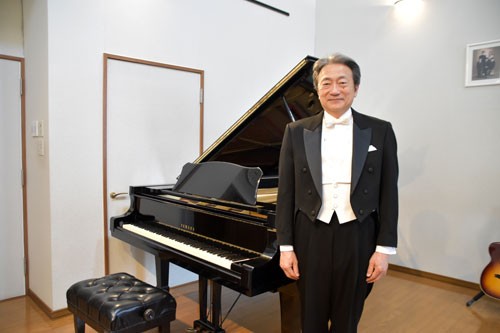 釧新郷土芸術賞に輝く 受賞者の横顔㊥ 声楽 間宮政喜氏(62)(2021-06-24)