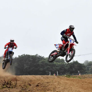 モトクロスの華麗な技披露、全道選手権釧路大会で熱戦(2021-07-27)