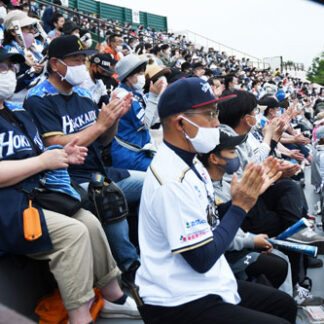 ２年ぶり日ハム戦に歓声　釧路開催にファン4543人(2021-07-14)