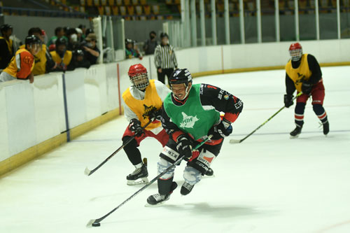 アイホで思いで刻む 日本製紙従業員親子ら40人(2021-08-01)