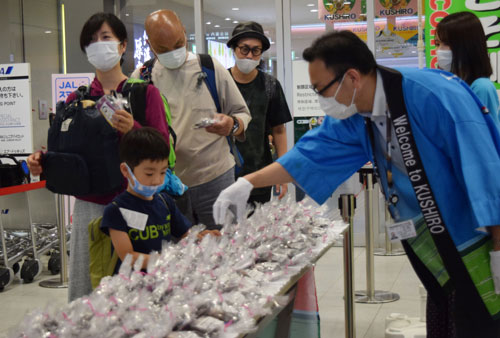 ピーチ釧路―関西線、期間限定増便を歓迎(2021-07-22)