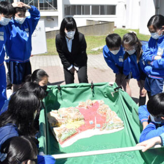 附属児童、津波から身を守る大切さ学ぶ(2021-07-16)