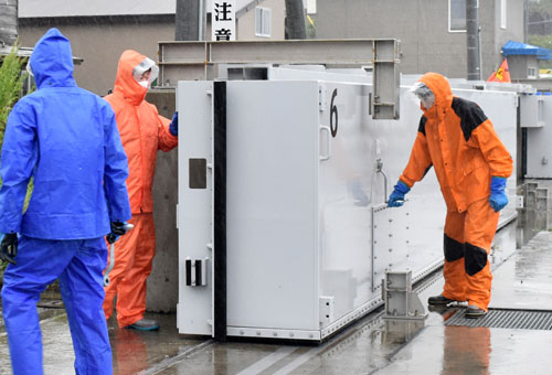 防潮堤11門を閉鎖(2021-08-11)