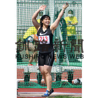 全道陸上　女子ハンマー投げで阿部選手Ｖ(2021-08-22)