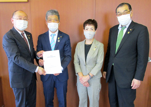 議会改革へ報告書 根室市議会、進捗度合いなど提出(2021-09-01)