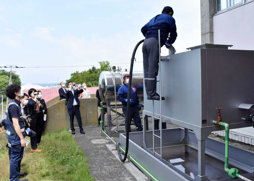 釧根地方石油業協同組合根室支部と市が災害時想定し、初の燃料供給訓練(2021-08-14)
