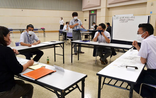 釧路町で産業振興会議 新たに3項目諮問(2021-08-11)