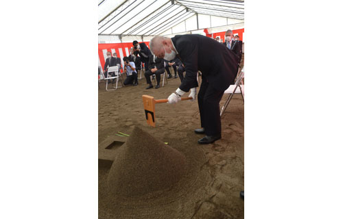 新自動車会館地が着工 来年5月完成(2021-08-31)