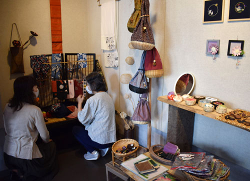 アートストックで企画展「和風礼讃」(2021-09-11)