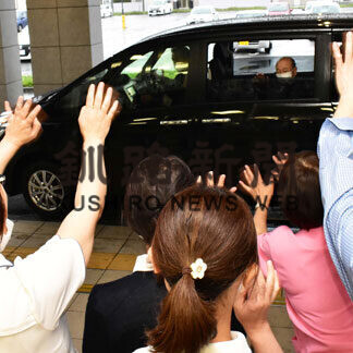 平賀医師最後の診療終える　根室病院名誉顧問、離任セレモニー_1(2021-09-10)