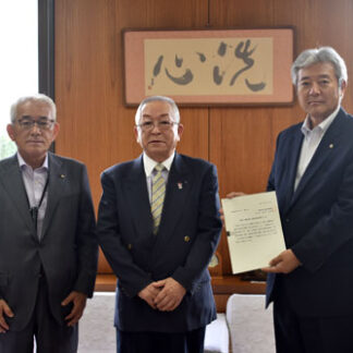 人口減少時代に施策実行を　総合計画を答申(2021-09-04)