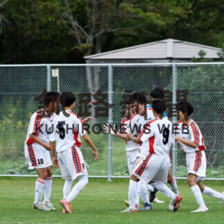 釧北陽、競り勝ち連覇　８回目の全道へ　高校サッカー釧路地区予選_1(2021-09-06)