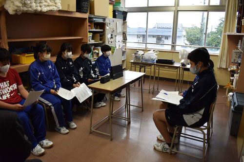 いじめ撲滅へ学校宣言 鳥取西中で全学級討議結果発表(2021-09-14)