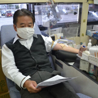 生保社員１００人献血に協力　協会が今年も活動(2021-09-08)