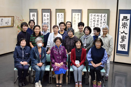 草書や楷書、味わい豊か 才耔会2年ぶり書道展(2021-09-25)