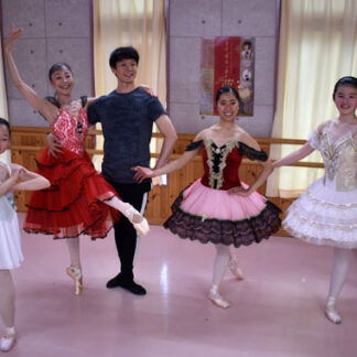 華麗なステージ演出　ヨウコバレエスタジオ、２６日に発表会(2021-09-19)