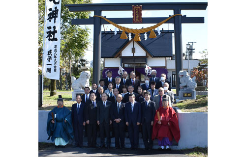 威光放つこま犬、念願の設置祝う 大楽毛神社(2021-09-23)
