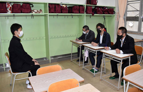 就活自信持って 東高で模擬面接会(2021-10-24)