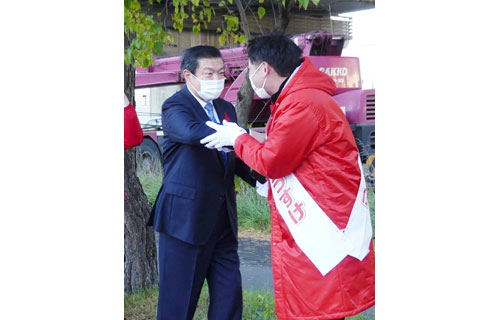 初の週末、支持訴え 衆院選道7区(2021-10-24)