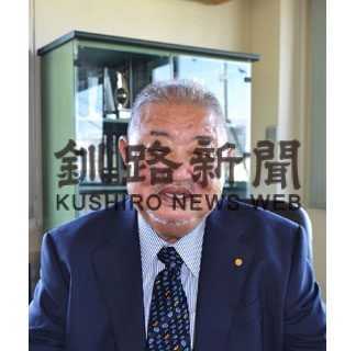 黄綬褒章　業務奨励（水産加工業）に笹谷さん(2021-11-02)