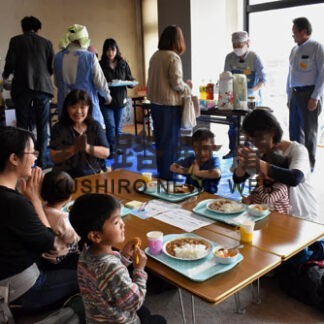 「こども食堂」通常開催　28日、１年４カ月ぶり(2021-11-18)