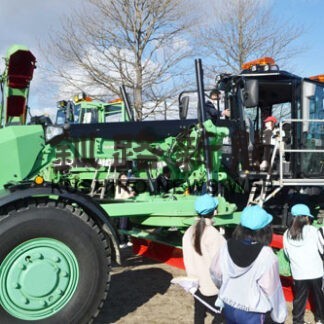 除雪車には近づかないで！　札幌の団体、愛国小で授業(2021-11-18)