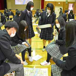 津波の恐ろしさ紹介　羅臼高で防災学習(2021-11-13)