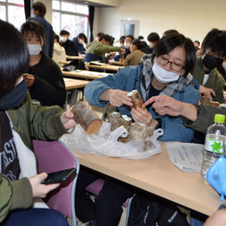 未来の教員に森林林業出前授業　道教育大学釧路校で振興局(2021-11-24)