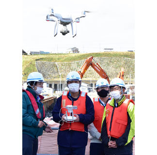 根室高生が建設現場で就業体験(2021-11-07)