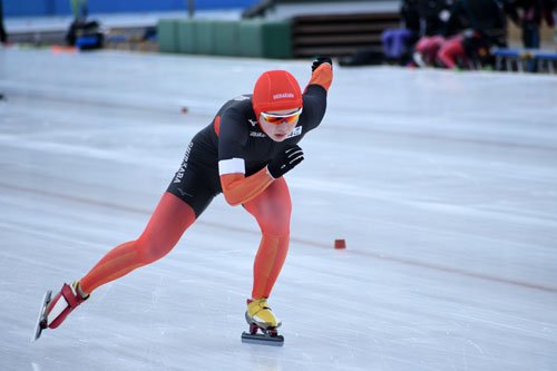 スピード全日本ジュニア開幕 前田が女子1500で7位入賞(2021-12-11)