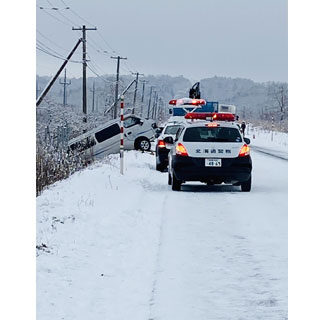 釧路市中心部で今季初積雪、別海で１２㌢(2021-12-18)