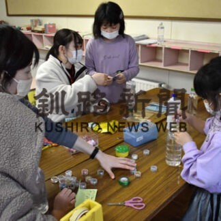 子供たち聖夜気分　てらこや２カ所でクリスマス会_1(2021-12-24)